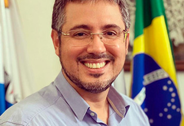 Entrevista com o vice-prefeito de Angra dos Reis