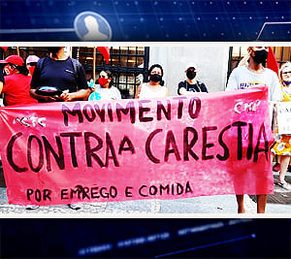 Movimentos sociais protestam em frente à Bolsa de Valores de SP contra a carestia, por emprego e comida