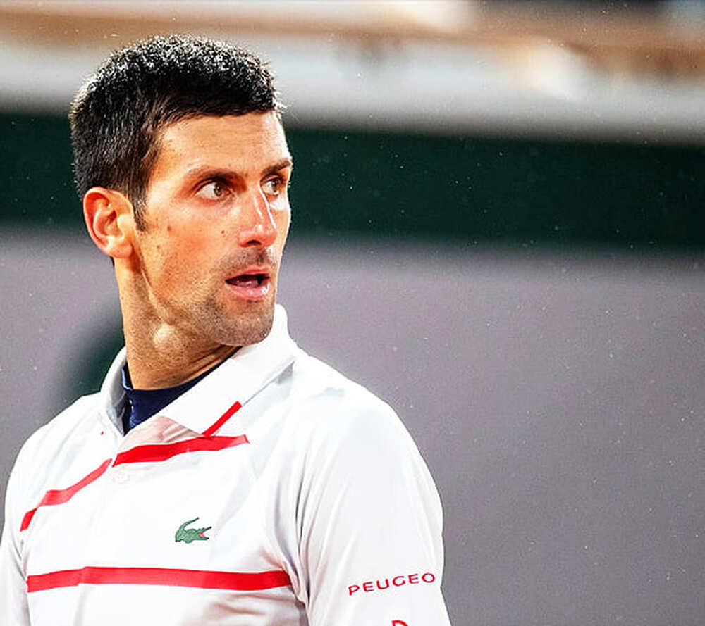 Djokovic teria manipulado teste de covid, diz revista alemã