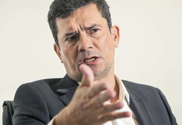 Moro alega que houve “erro material” em nota fiscal suspeita