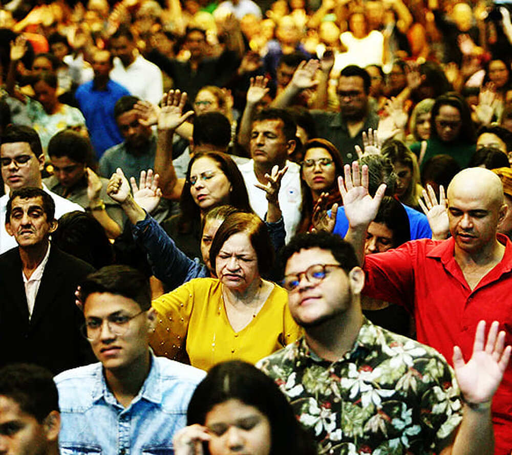 Disputas entre evangélicos evidenciam diversidade política do segmento, explicam pesquisadoras