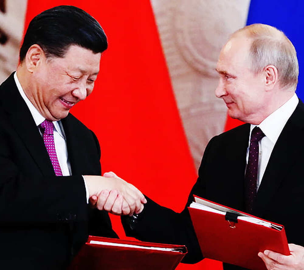 Xi e Putin conversam por telefone
