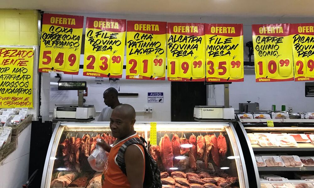 Brasil registra para março a maior inflação em 28 anos