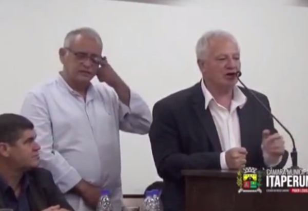 Prefeito de Itaperuna revela em vídeo, acordo político para nomear secretário