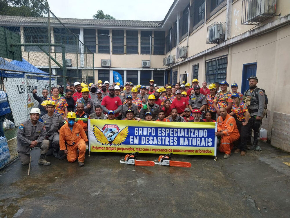 Bombeiros civis de Petrópolis receberão a Medalha Tiradentes