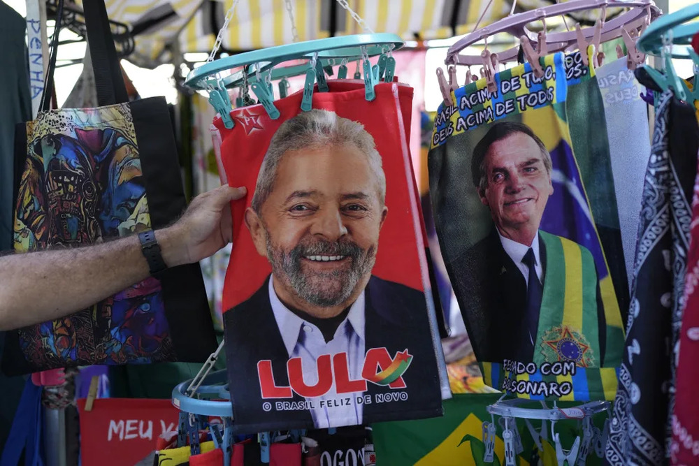 Bolsonaro ultrapassa Lula no Rio de Janeiro, no 1º e no 2º turnos