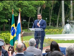 Castro pretende ampliar o Cidade Integrada no Rio