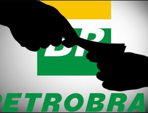 PREJUÍZO: A Petrobras, uma das maiores empresas do mundo, acena com futuro incerto