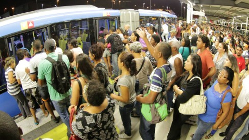 S.O.S BRT: A população do Rio de Janeiro, será compelida usar aplicativo que vai invadir sua privacidade