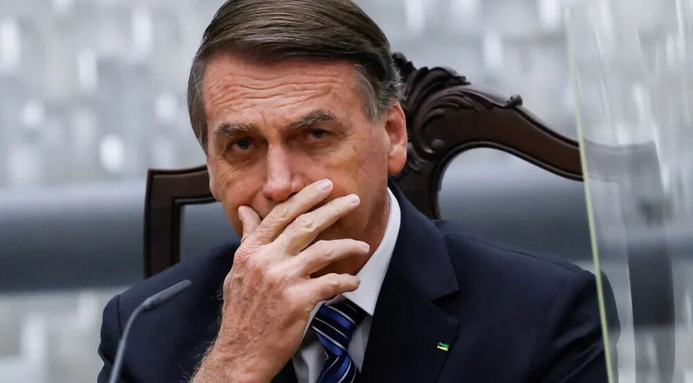 PASSAPORTE: Bolsonaro pode ter problemas para permanecer nos EUA