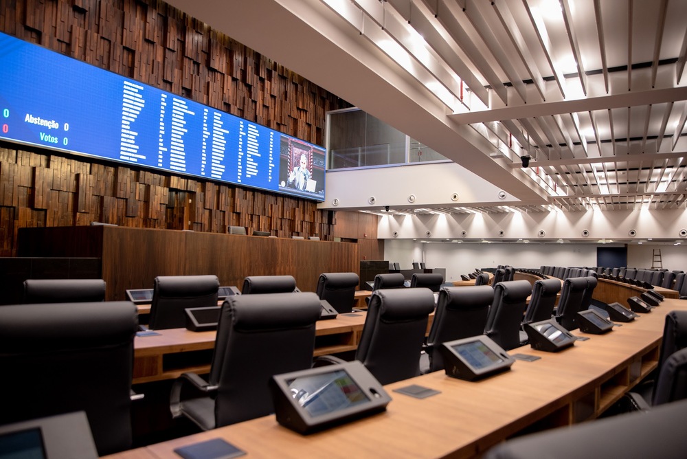 Os deputados eleitos para a Assembleia Legislativa do Estado do Rio de Janeiro (Alerj)  tomam posse nesta quarta-feira 