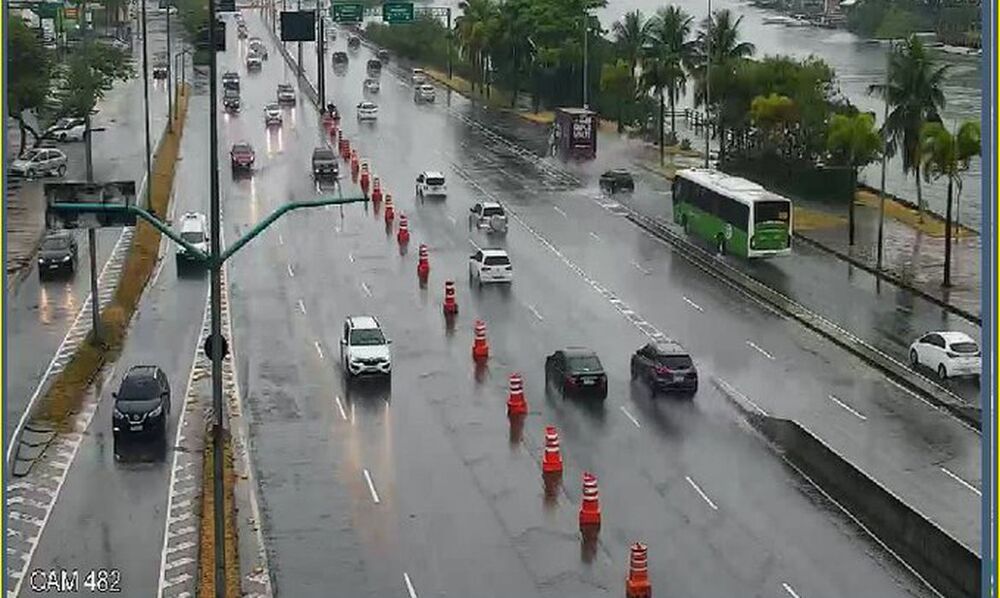 Prefeito do Rio pede que população evite circular sob chuvas fortes